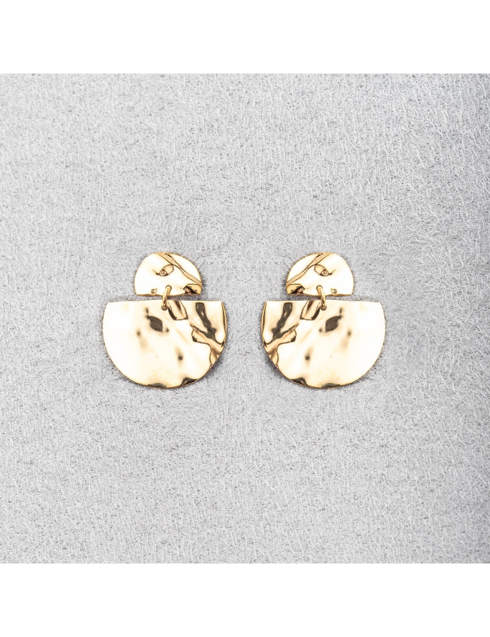 Boucle femme double demi rond froissé.