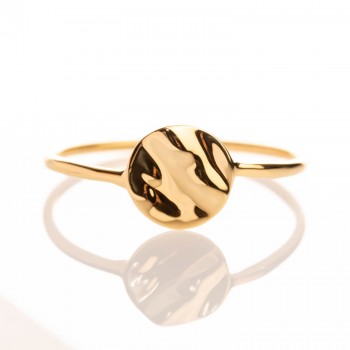 Bague petit cercle d'or froissé en or 9 carats.