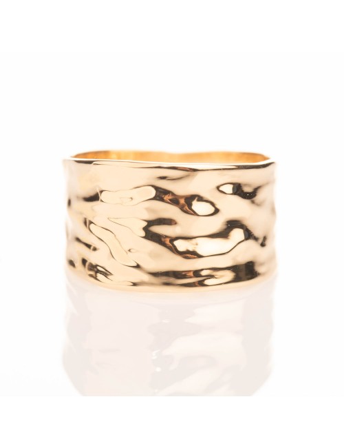 Bague en or froissé 9 carats 11mm.