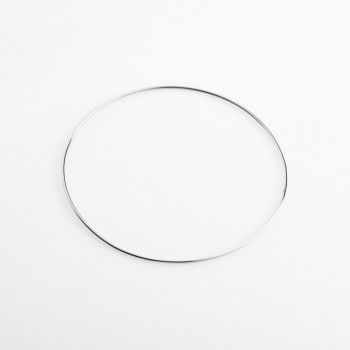 Bracelets femme fil rond rigide en or 9 carats.