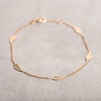 Bracelet femme cinq plumes en or 9 carats.